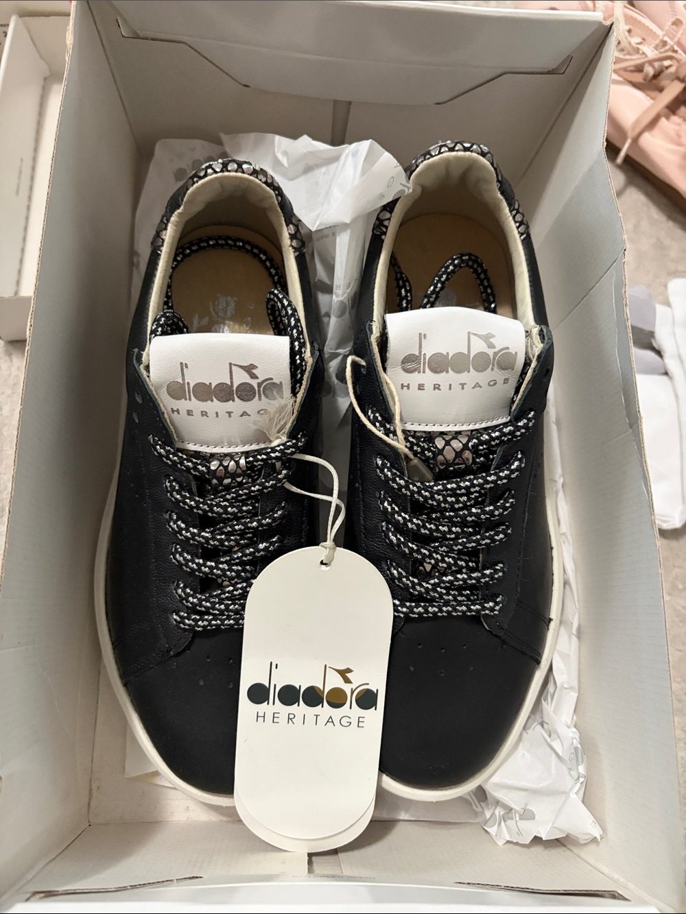 Diadora Heritage Women’s Black Sneakers
